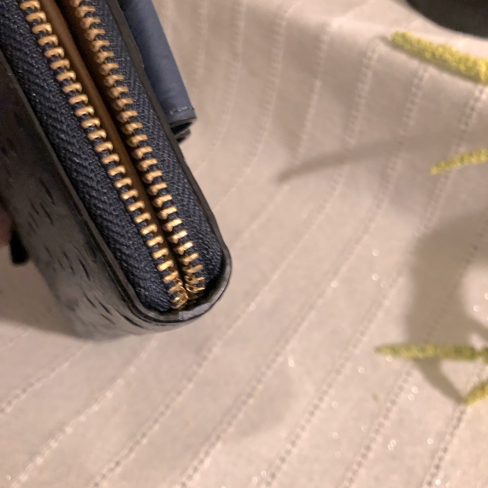 Kate spade blue ostrich leather long wallet. - Picture 5 of 5